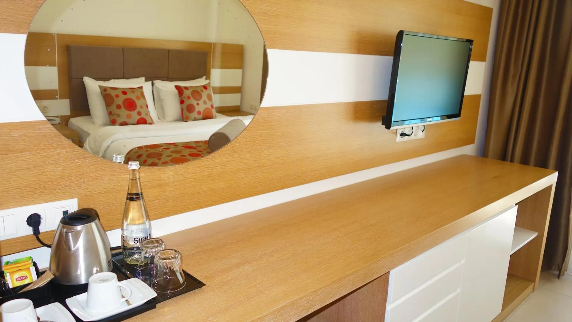 ***  Zest Exclusive Hotel & Spa Ortakent Türkiye