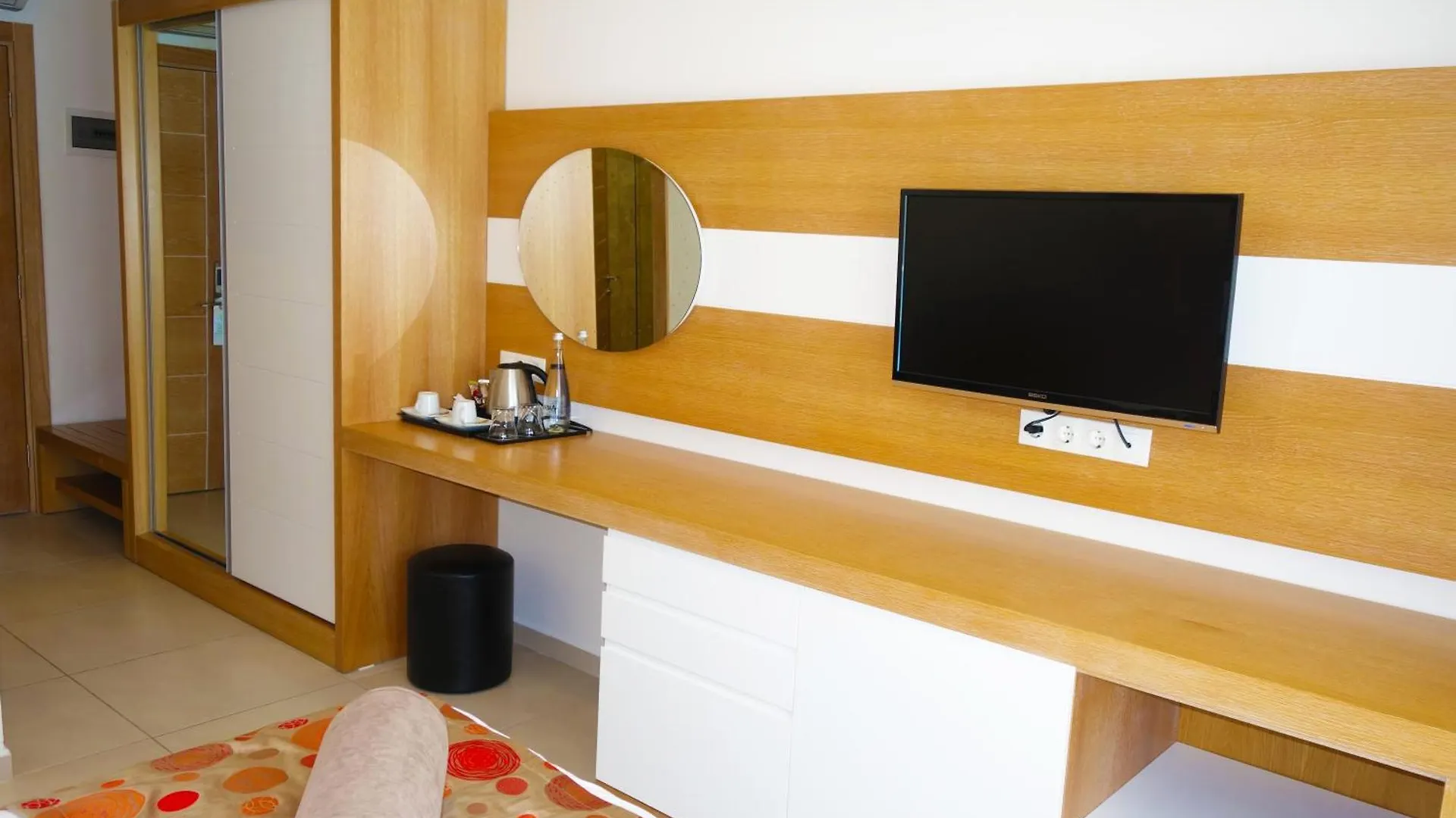 Zest Exclusive Hotel & Spa Ortakent 3*,  Turkiet