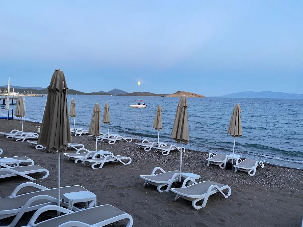 Zest Exclusive Hotel & Spa Ortakent 3*,  Türkiye